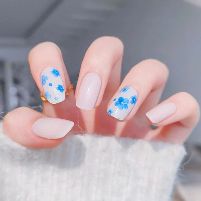 EZNAILZ| PORCELAIN FLORALS - SEMICURED UV GEL NAIL STICKERS KIT